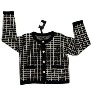 Oliver.O NWT Women's Black and White Sweater, Size M.